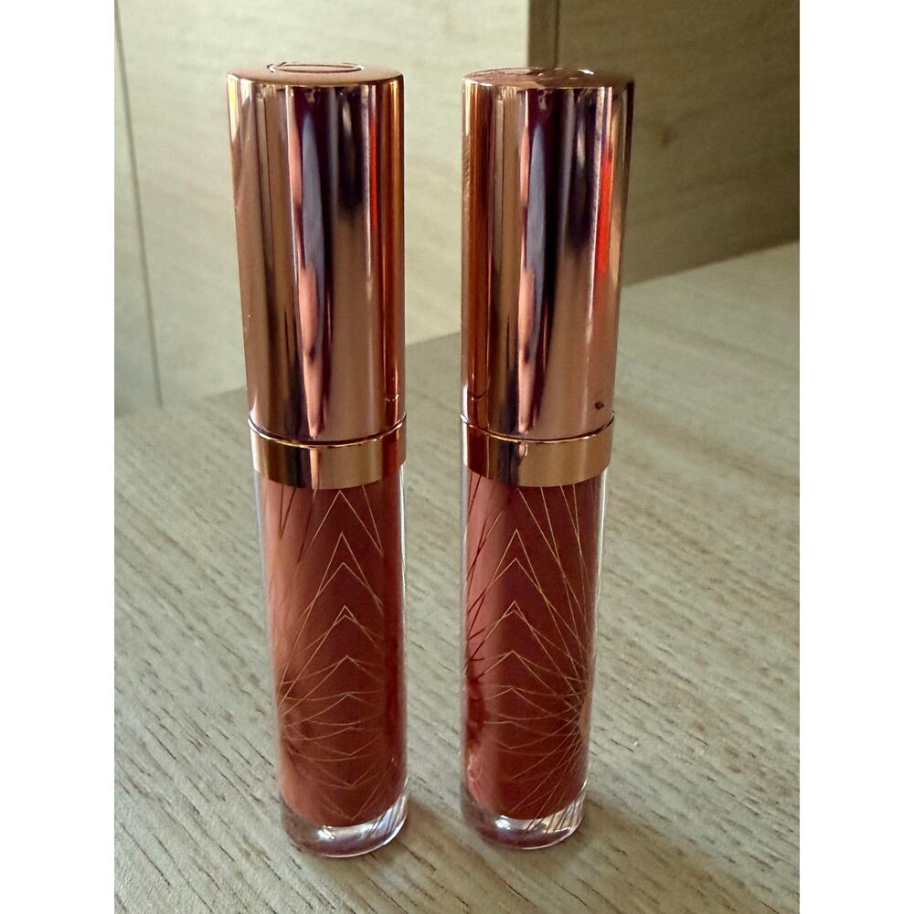 $35 New pack of 2 Charlotte Tilbury Pillow Talk Lip Bath Gloss